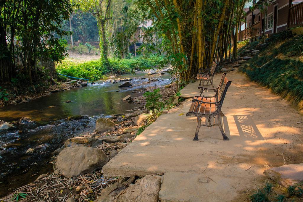 Rinrada Resort Chiang Mai Exterior foto