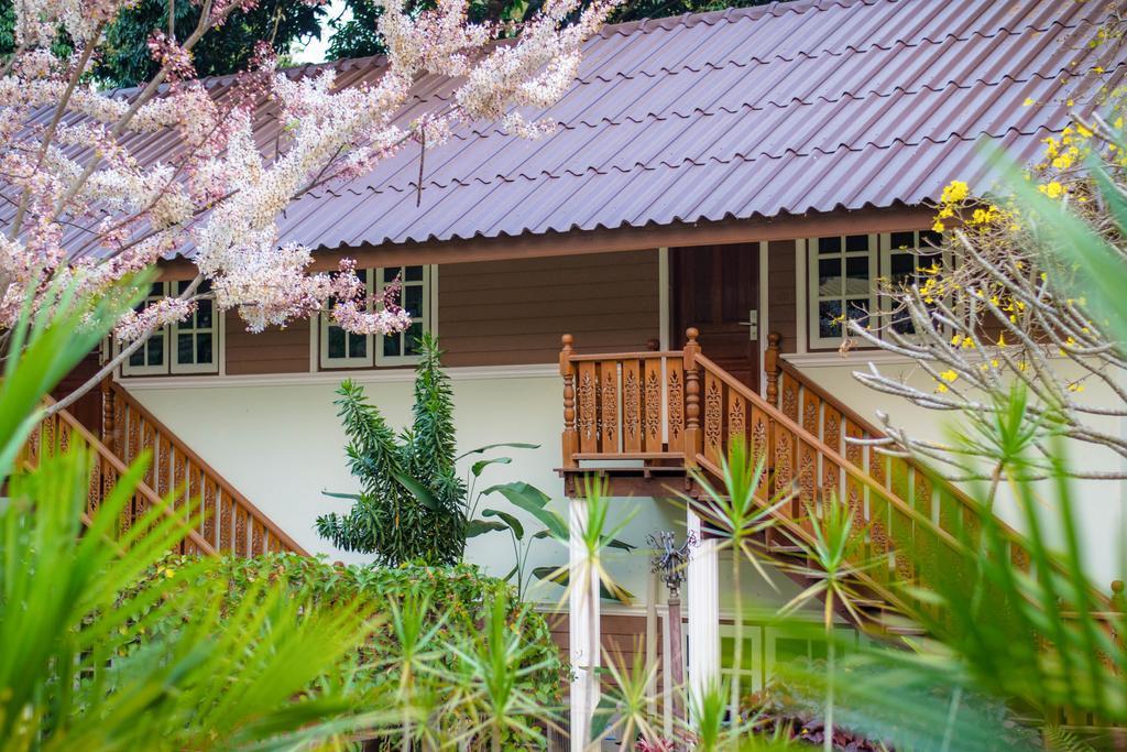 Rinrada Resort Chiang Mai Exterior foto